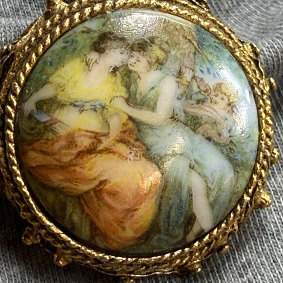 Vintage Victorian-Style Hand-Painted Porcelain Brooch With Gilded Filigree Frame - Picture 14 of 16